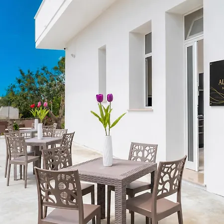 Almària - Boutique 3* Nardò